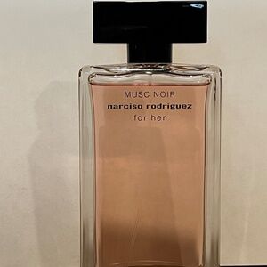 Narciso Rodriguez Musc Noir For Her  Eae De Parfume  3.4OZ Bottle